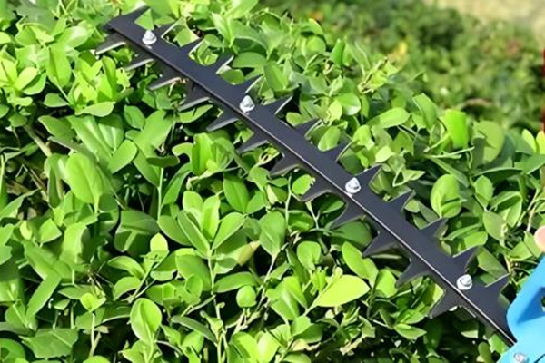 園林籬笆機刀片價格如何?在幾十到幾百元不等! 圖1